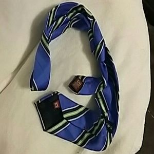 Boys tie